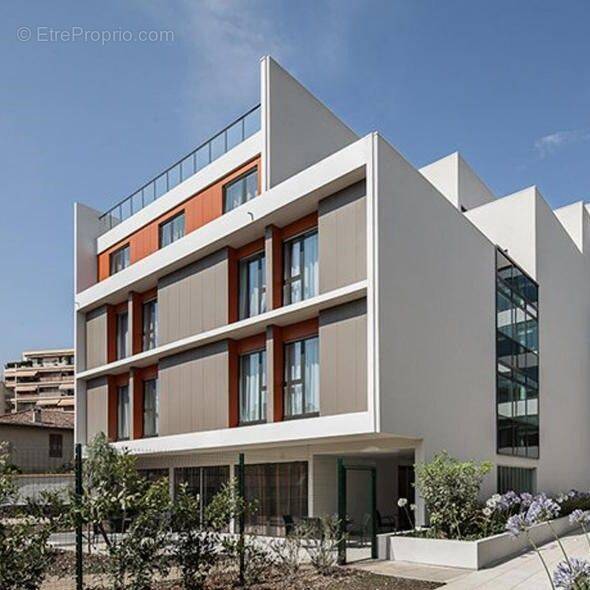 Appartement à ROQUEBRUNE-CAP-MARTIN