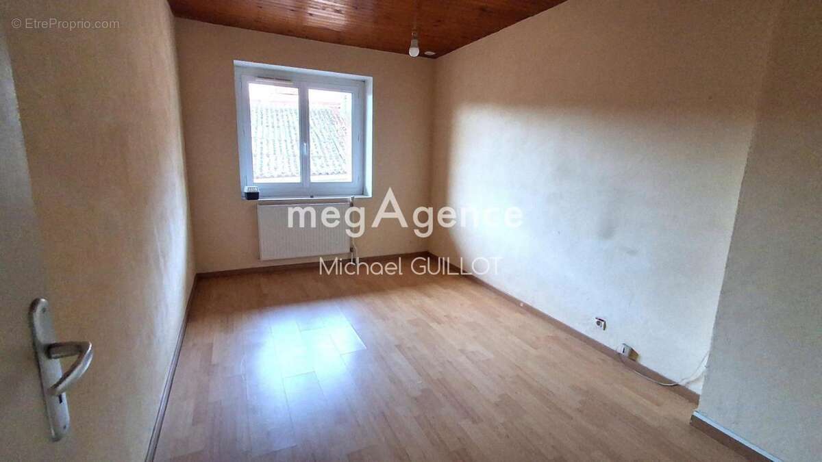 Maison à PONT-D&#039;AIN