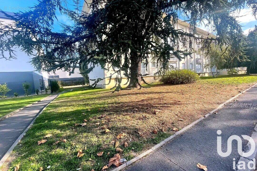 Photo 1 - Appartement à SAINTE-GENEVIEVE-DES-BOIS