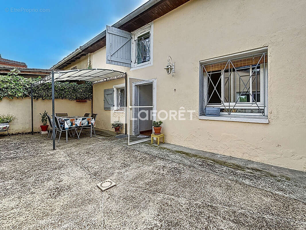 Maison à MIREPOIX-SUR-TARN
