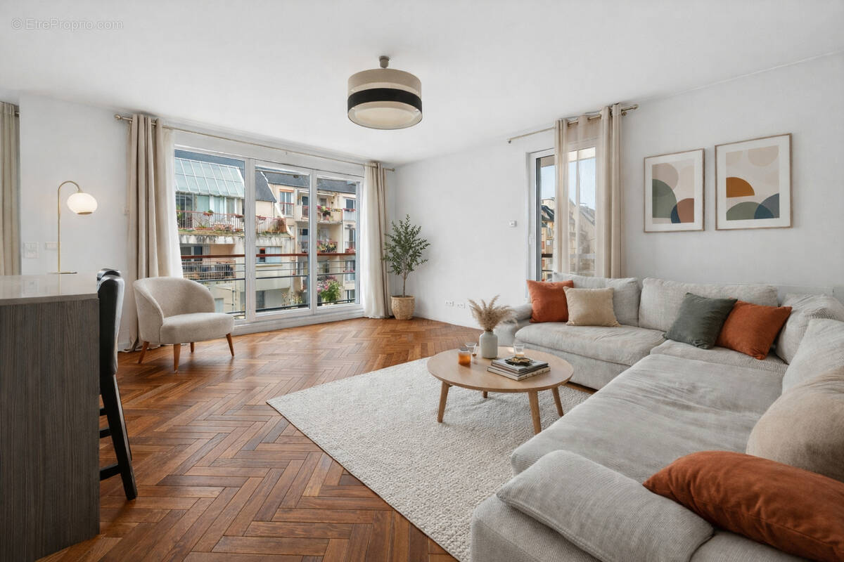 Appartement à PARIS-11E