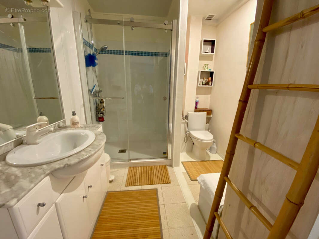 LA GRANDE MOTTE   Bel Appartement T3 de 60m2 avec un jardin de 20m2 à 2minutes de la MER! - photo 8