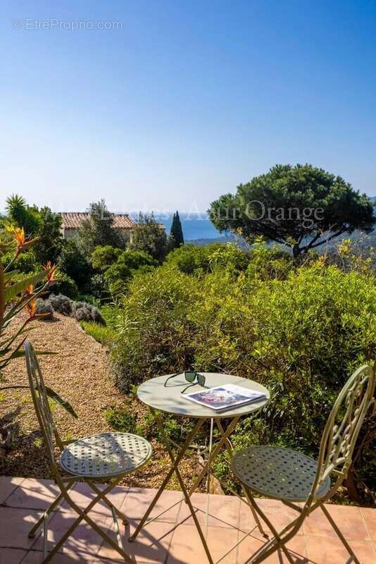 Maison à LA CROIX-VALMER