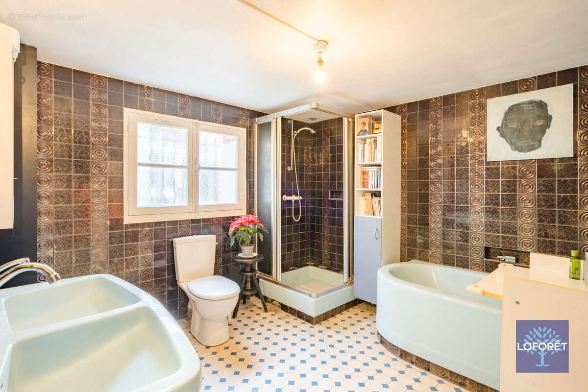 Maison à LES PAVILLONS-SOUS-BOIS