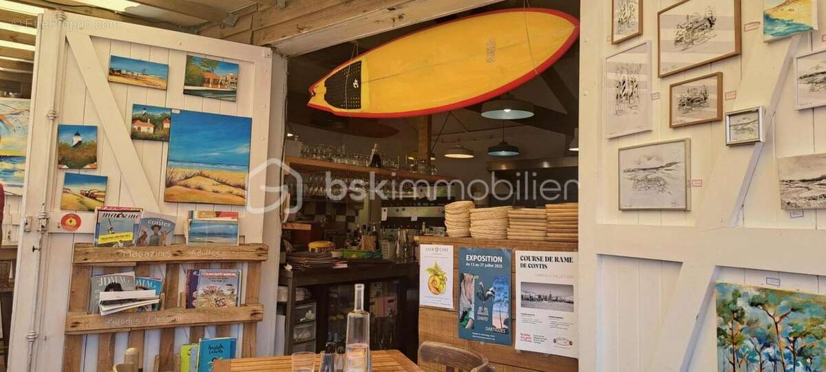 Commerce à SAINT-JULIEN-EN-BORN