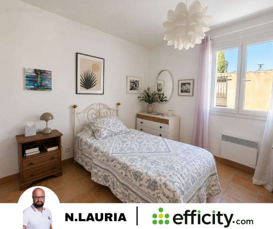 Appartement à PERTUIS