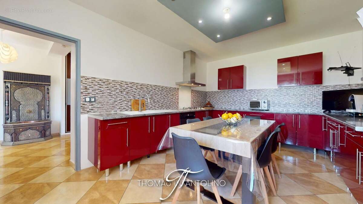 En exclusivite - villemoustaussou - 3 chambres - plancher chauffant - garage - piscine - photo 7