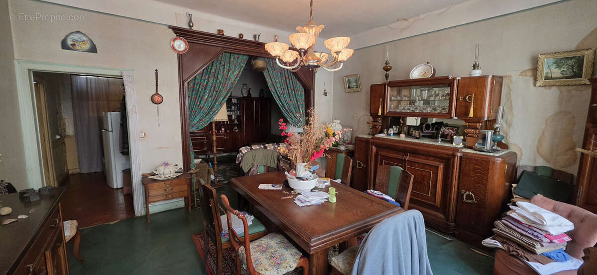 Maison à ETAIS-LA-SAUVIN