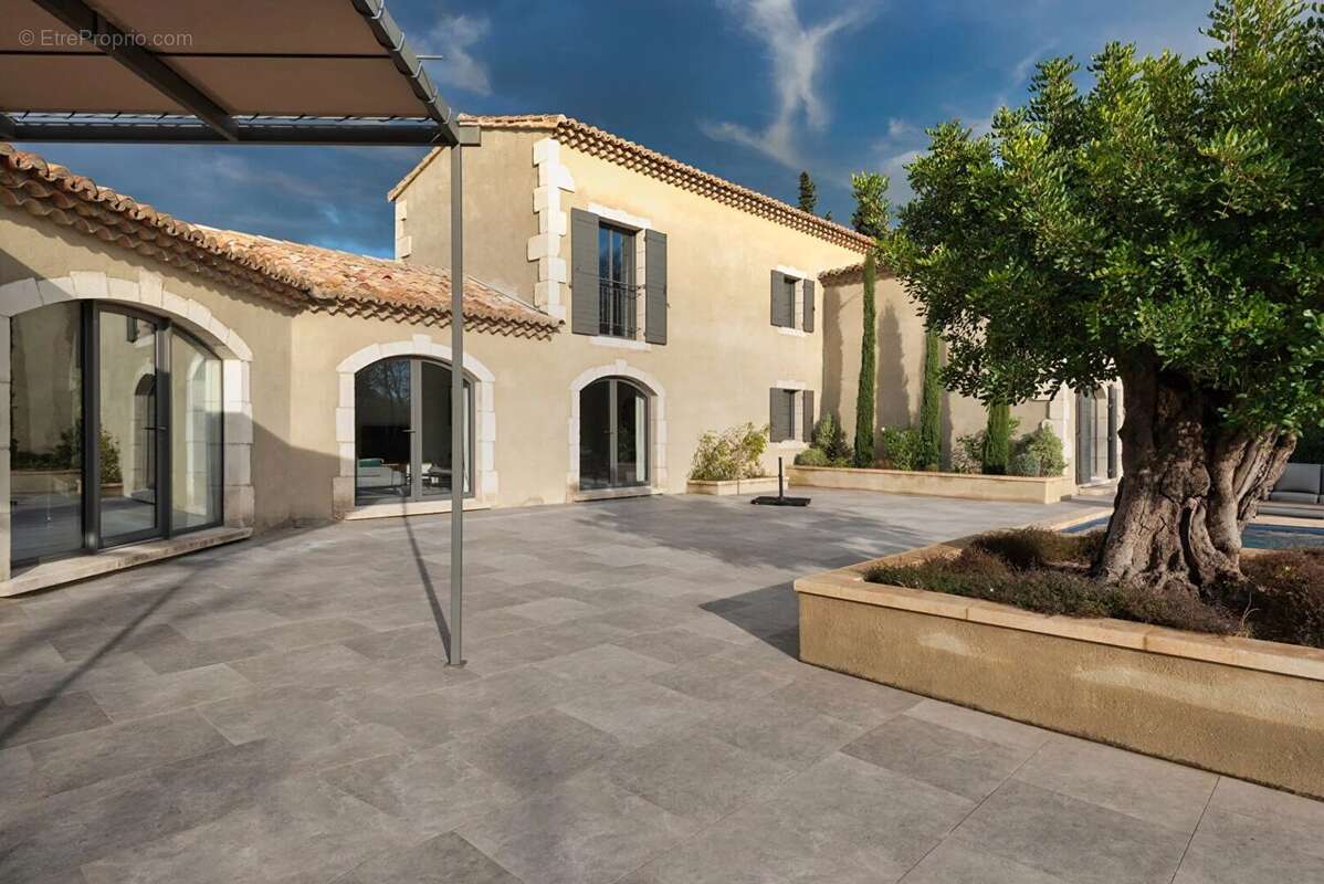 Maison à MAUSSANE-LES-ALPILLES