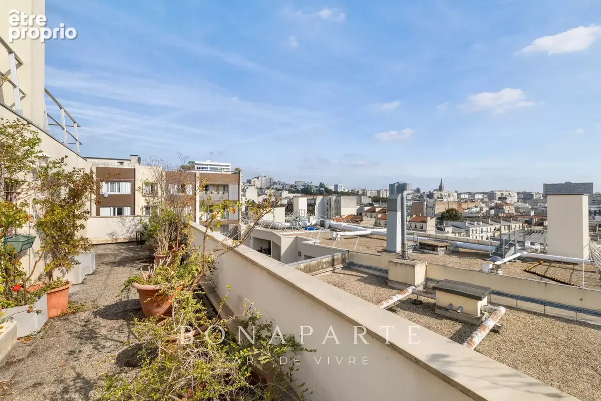 Paris xixe – belleville – dernier étage - rooftop de 92 m² avec terrasse de 68 m² - photo 7