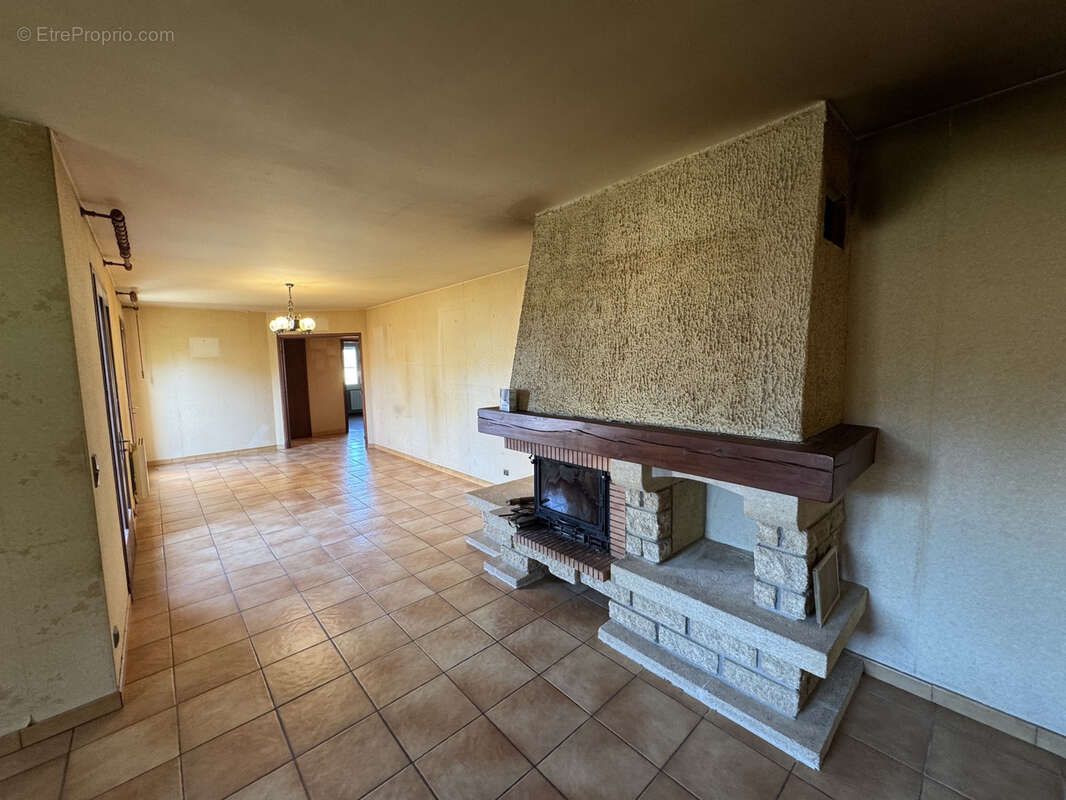 Maison à PONT-DE-LARN