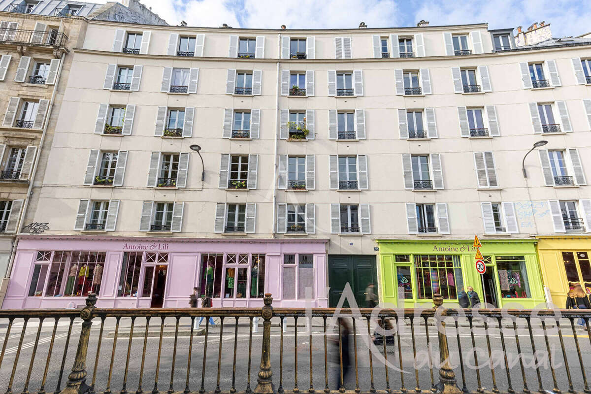 Appartement à PARIS-10E