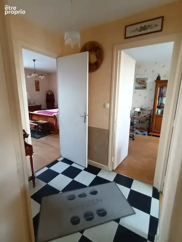 Appartement 4 pièces 81 m² à vendre à Montceau-Les-Mines (71300) - photo 7