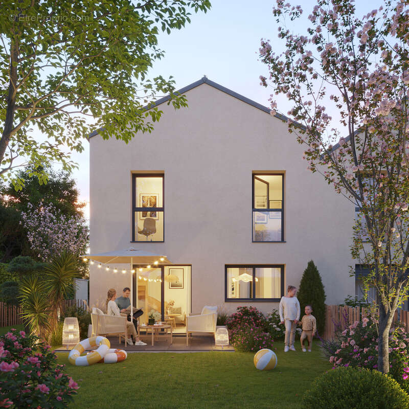 Maison à LION-SUR-MER