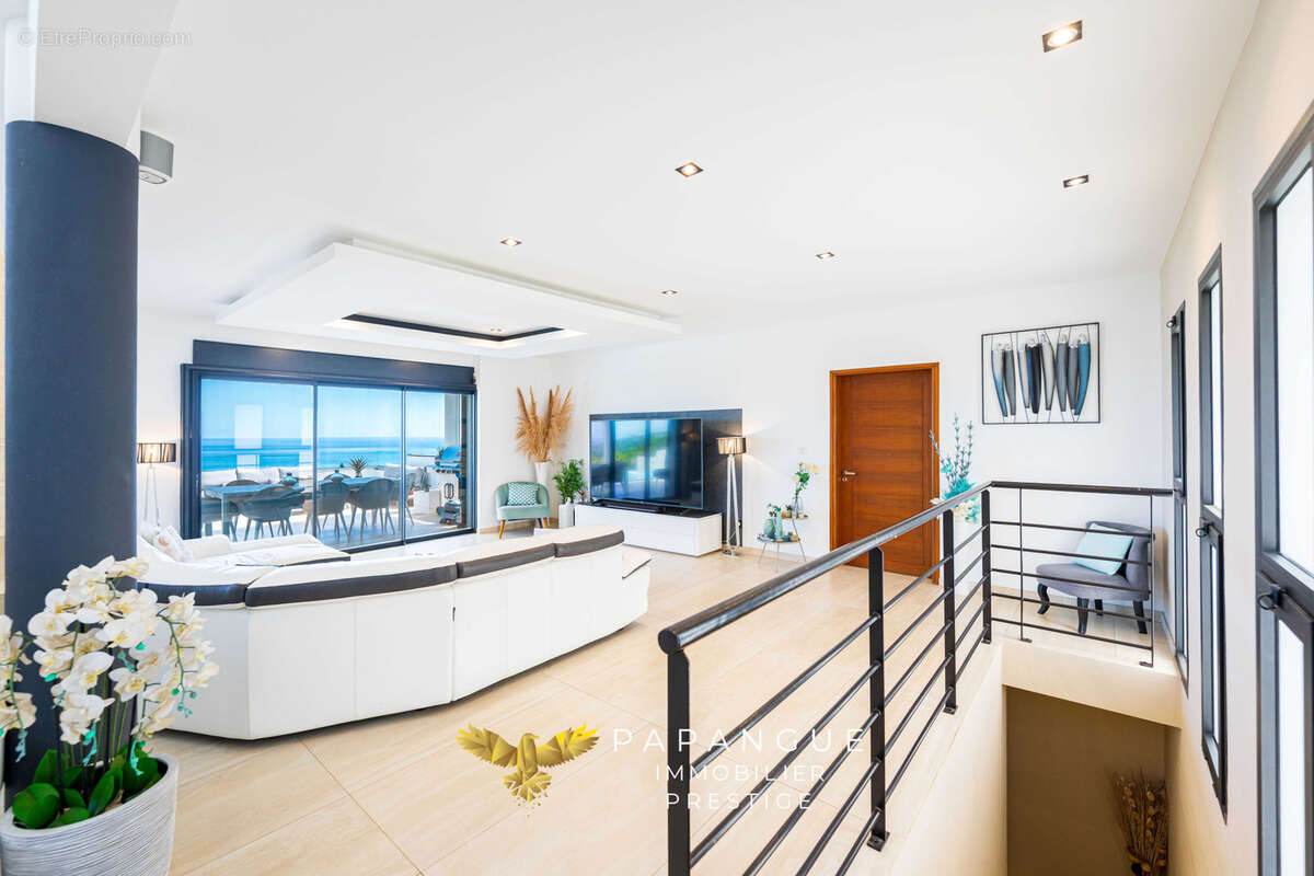 Maison à SAINT-DENIS