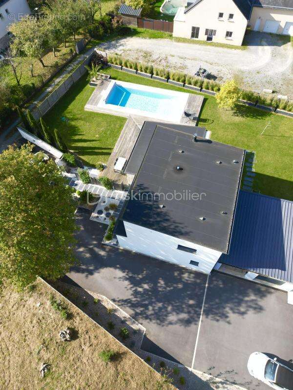 Maison à BAINS-SUR-OUST