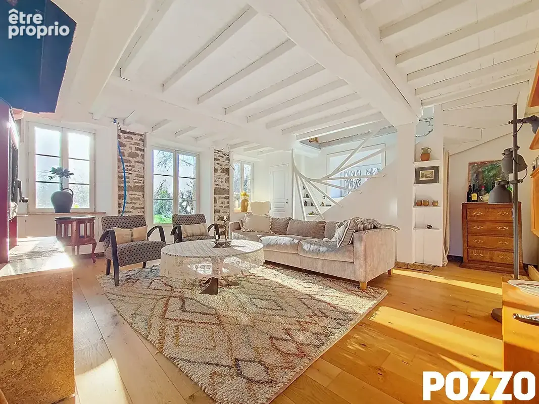Belle propriété en pierres à vendre - Hambye- au calme - avec plus de 2 hectares de terrain - photo 4