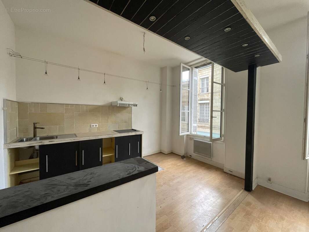 Appartement à BORDEAUX