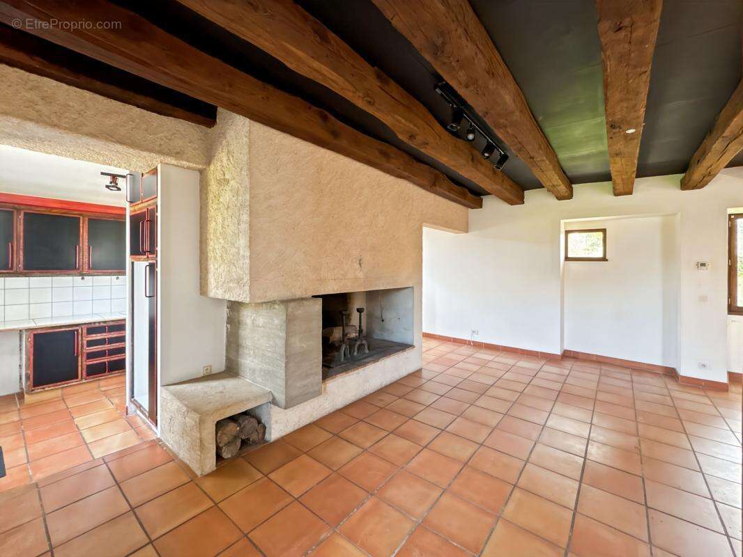 Ensemble immobilier libre - photo 4