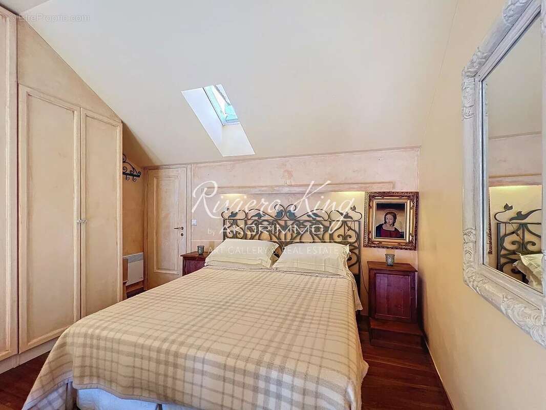 Appartement à VILLEFRANCHE-SUR-MER