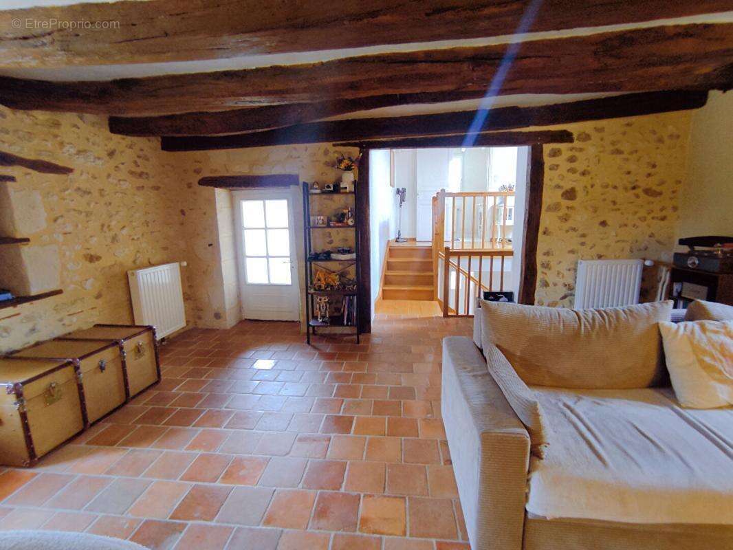 Maison de pays Coussay Les Bois 6 pièces 125 m2 - photo 8