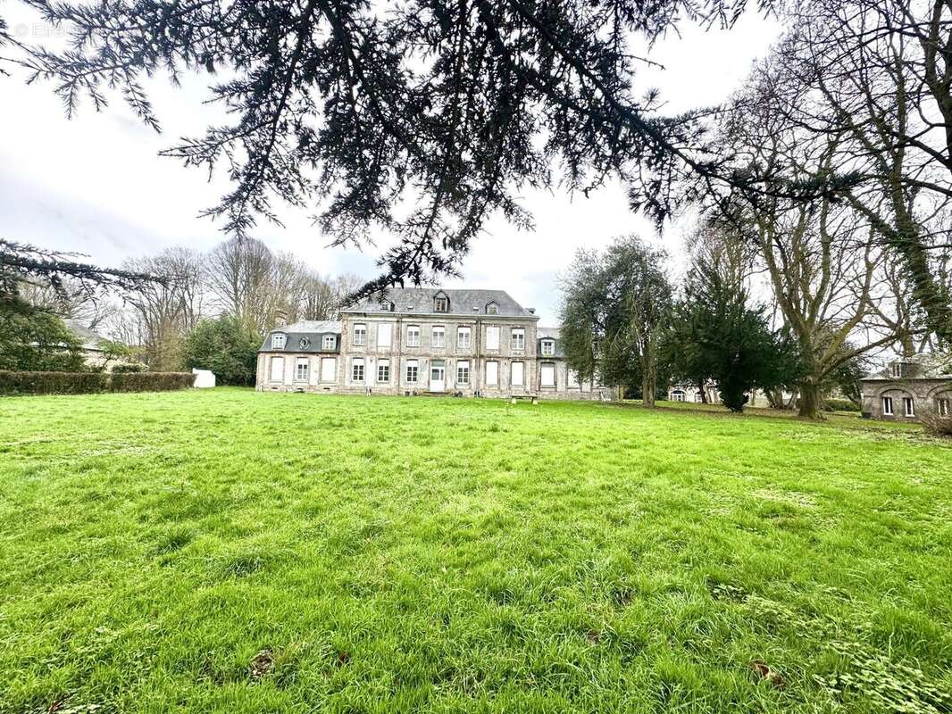 Autre à MANNEVILLE-ES-PLAINS