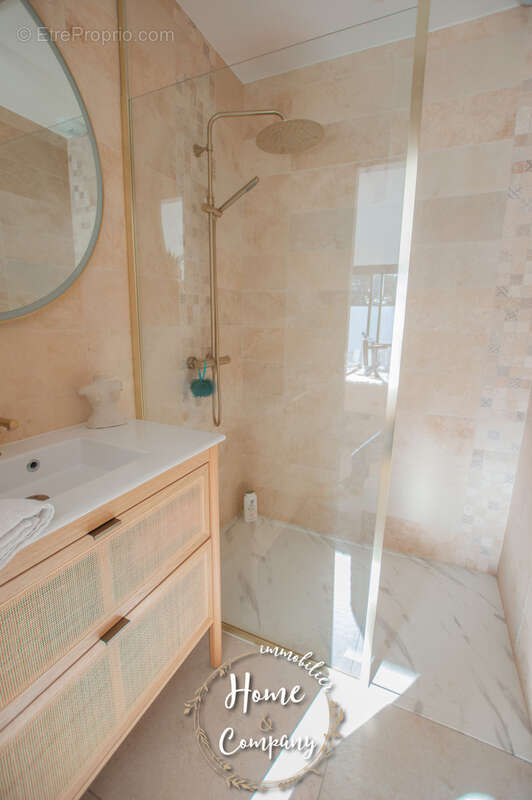 Maison à SAINT-SULPICE-DE-ROYAN