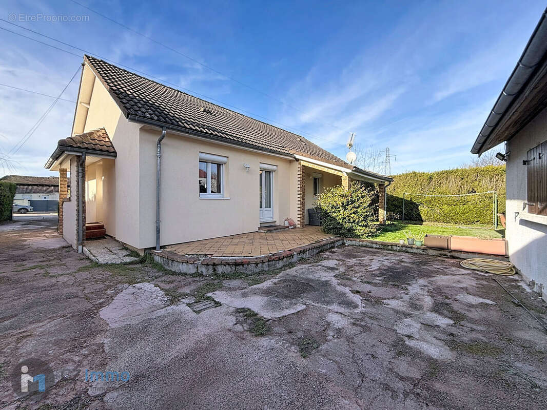 Photo 4 - Maison à BUCHERES