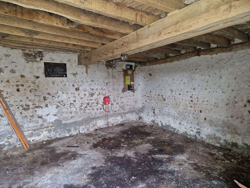 Maison à SAINT-ELIPH