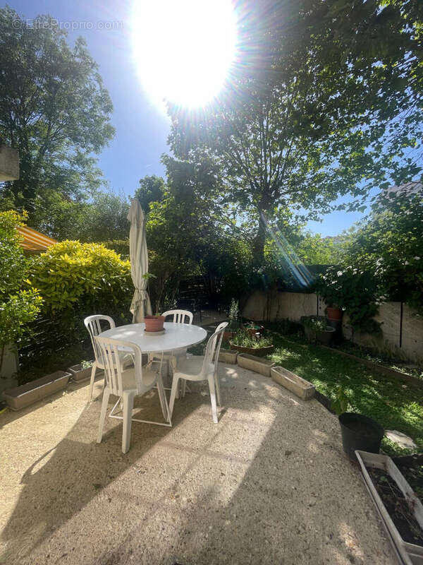 Maison à LE MEE-SUR-SEINE