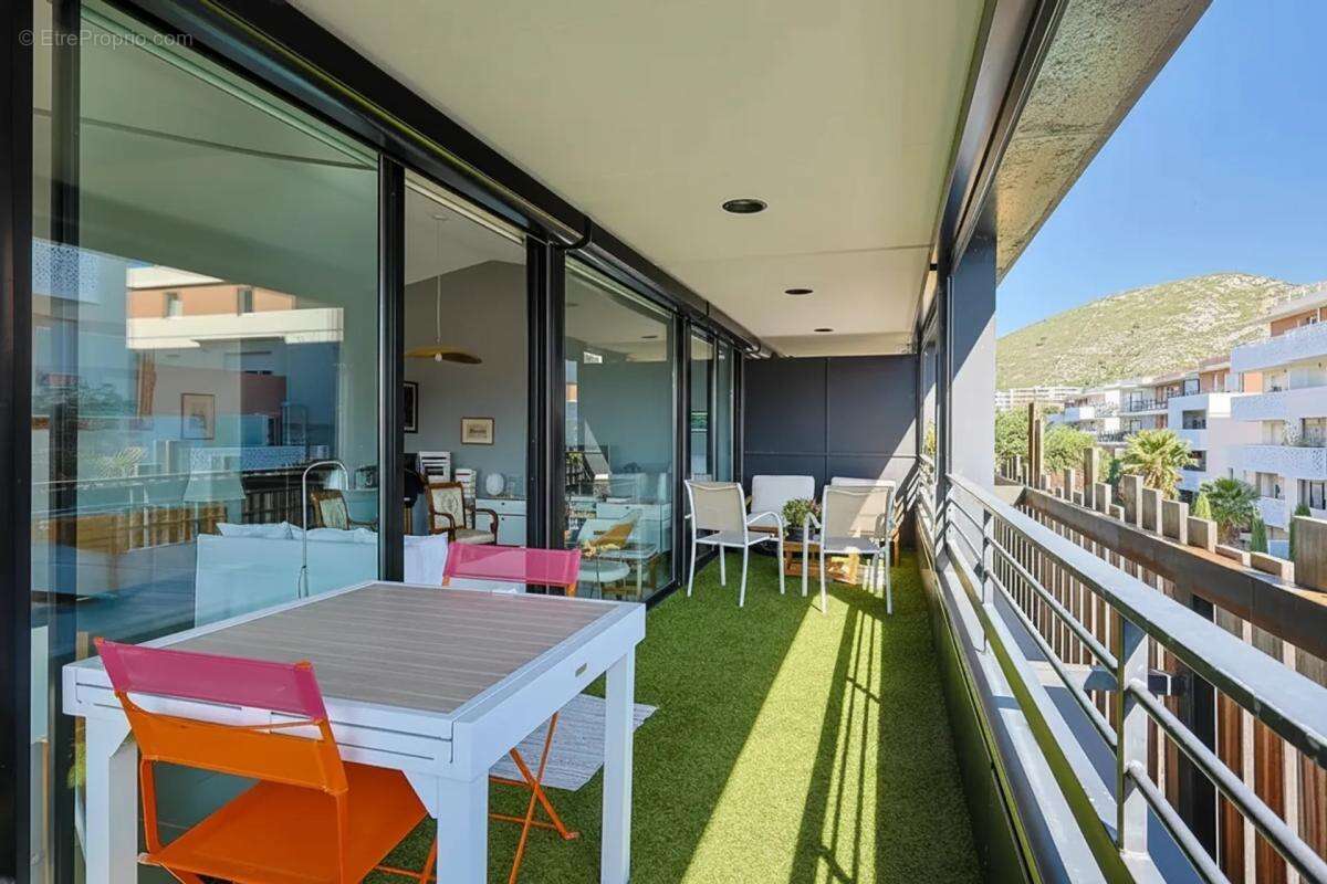 Appartement à MARSEILLE-9E