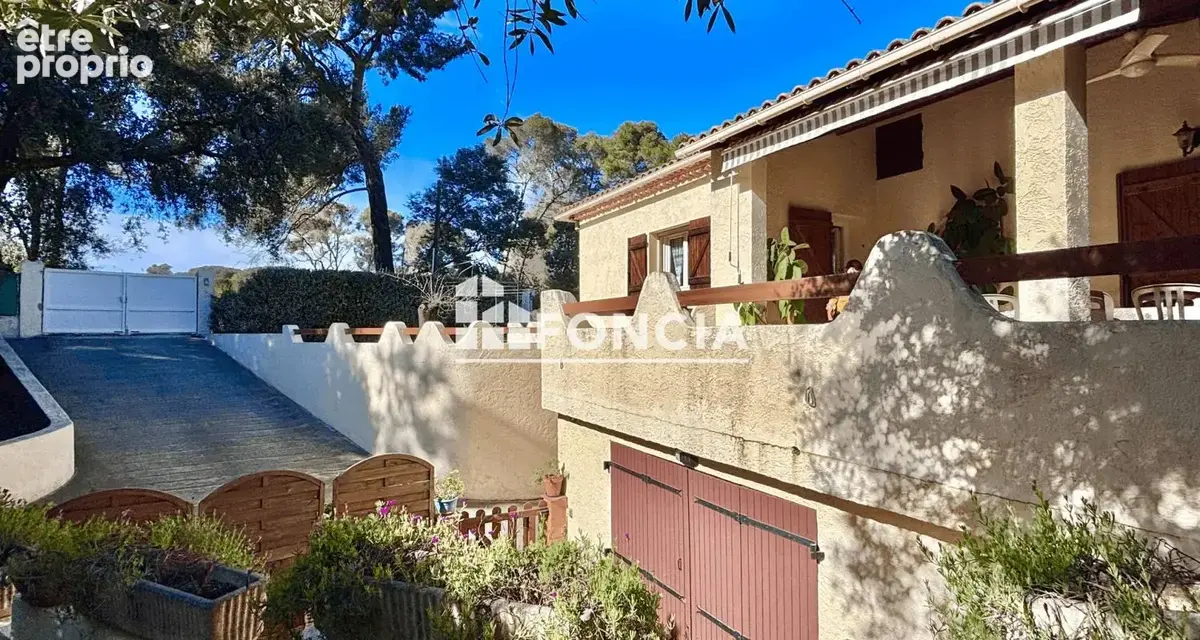 Maison à LA LONDE-LES-MAURES