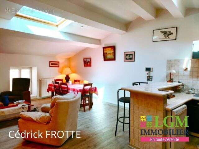 Maison à MONTELIMAR