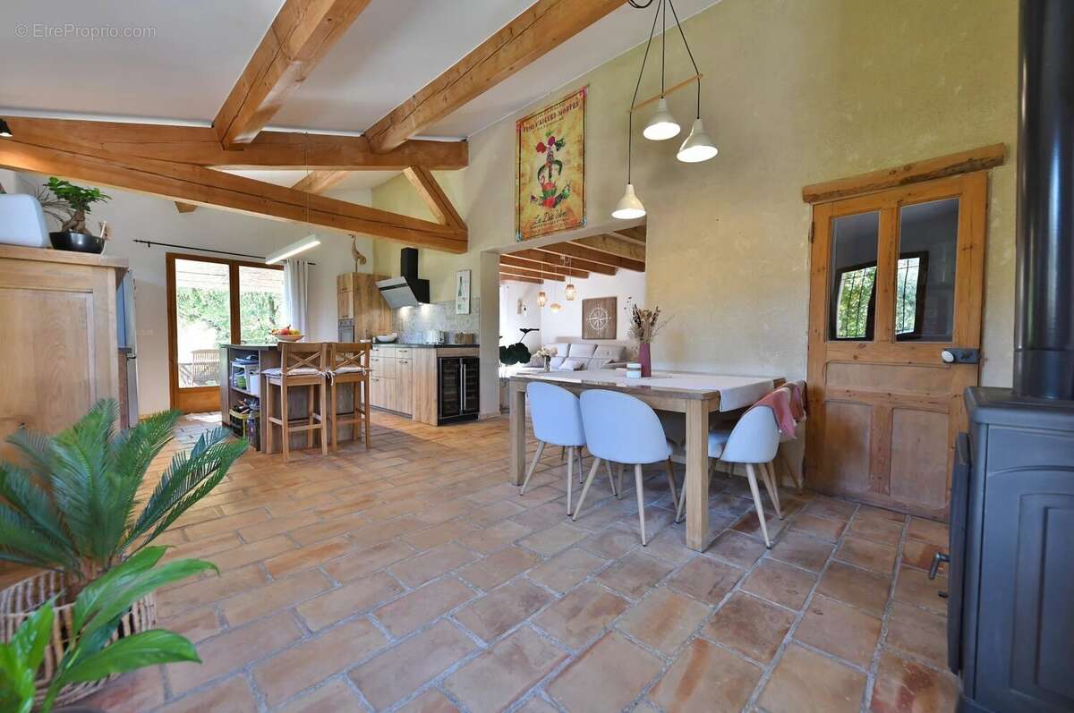 Maison à UZES
