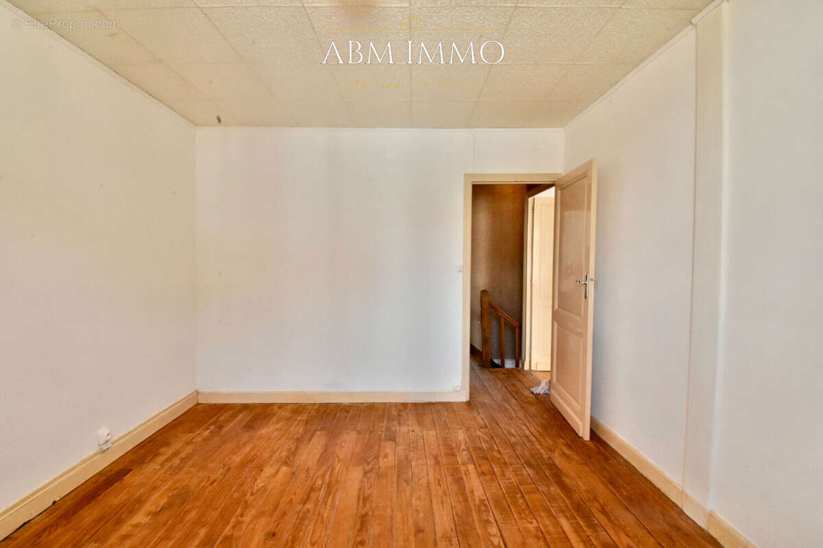 Maison à SAINTE-FOY-LA-GRANDE