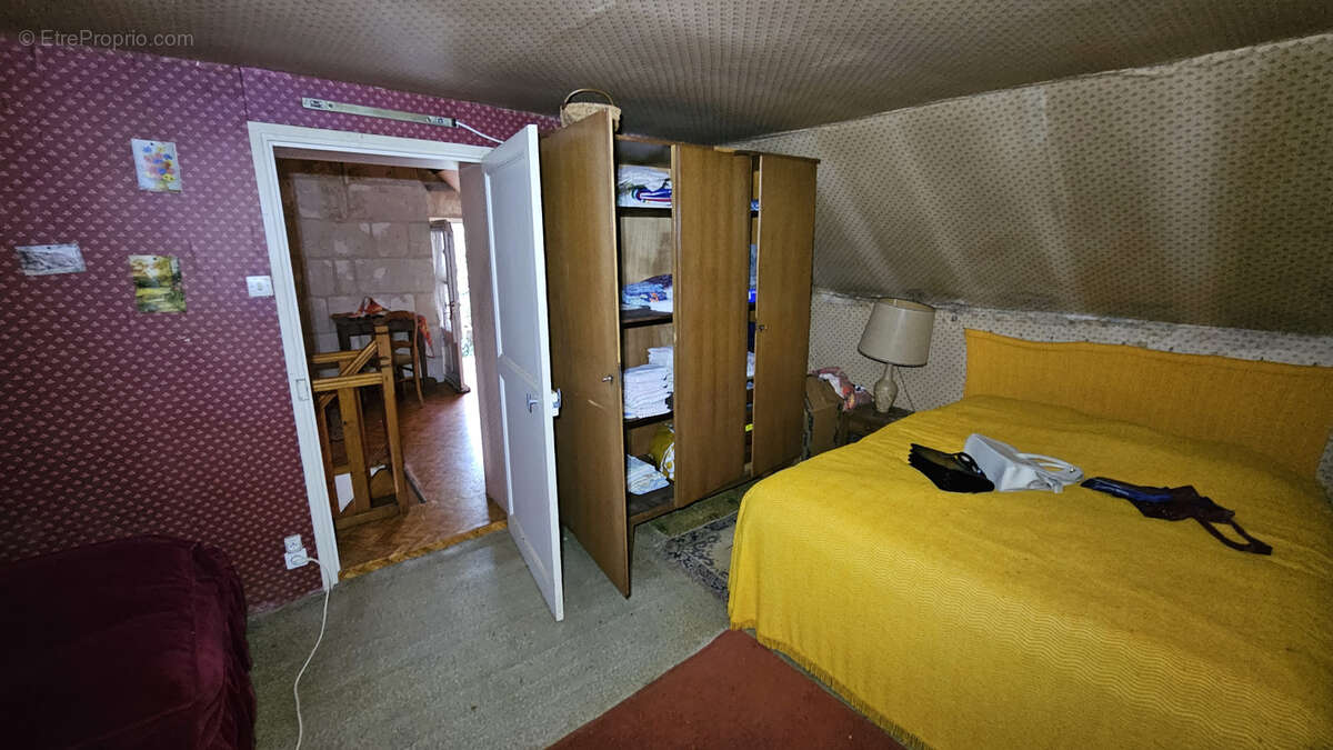 Maison à COUTURE-SUR-LOIR