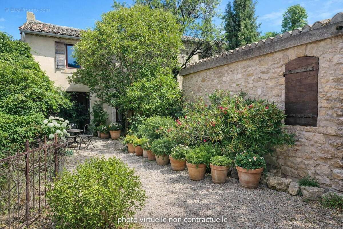 Photo 3 - Maison à ROBION