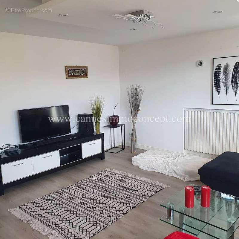 Appartement à MARSEILLE-15E