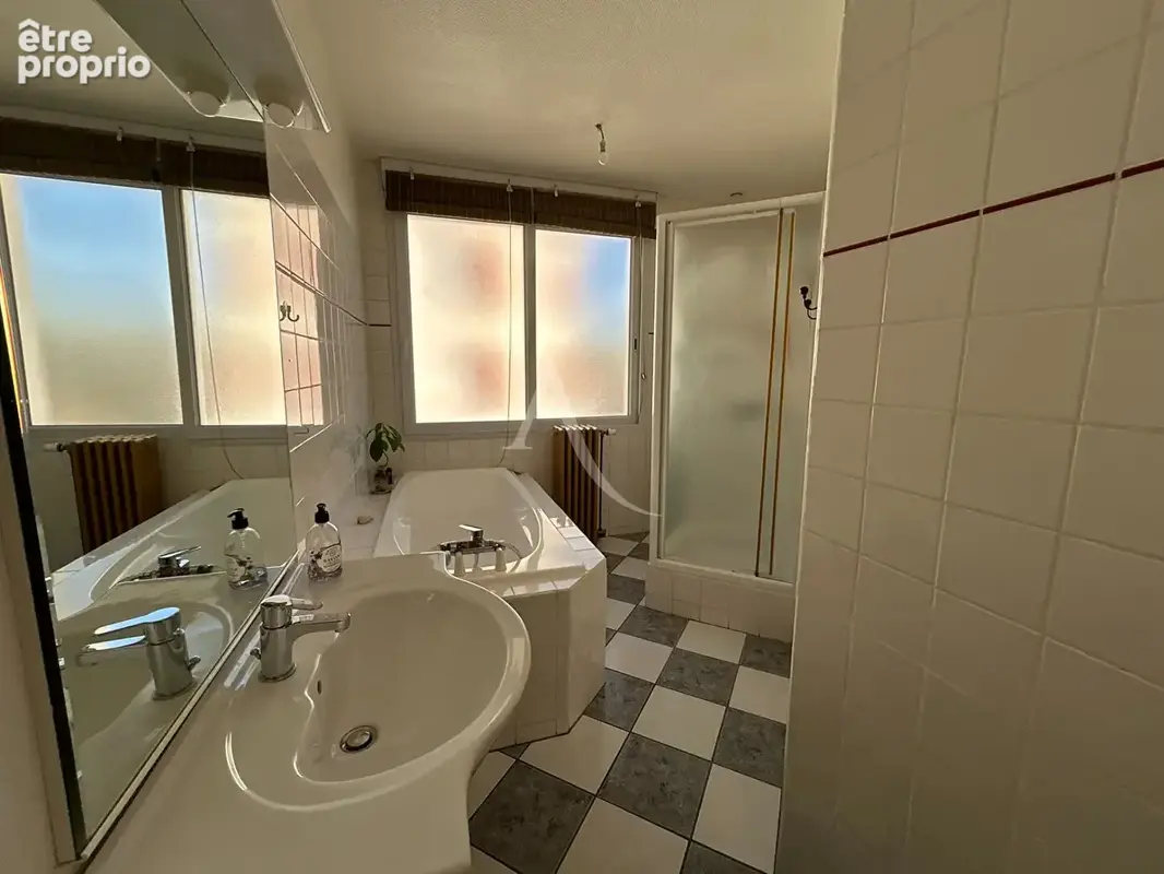 Appartement familiale proche mer centre-ville SAINT-NAZAIRE (44) - photo 9