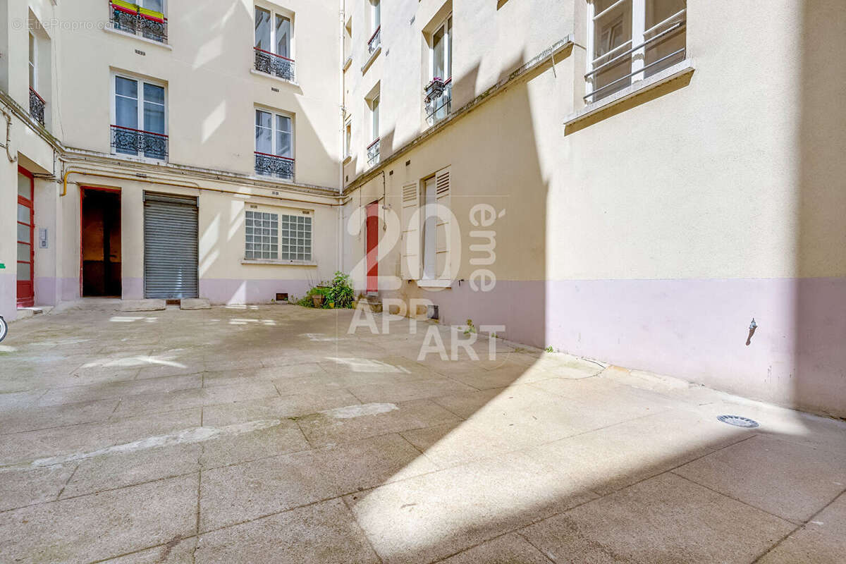 Appartement à PARIS-20E