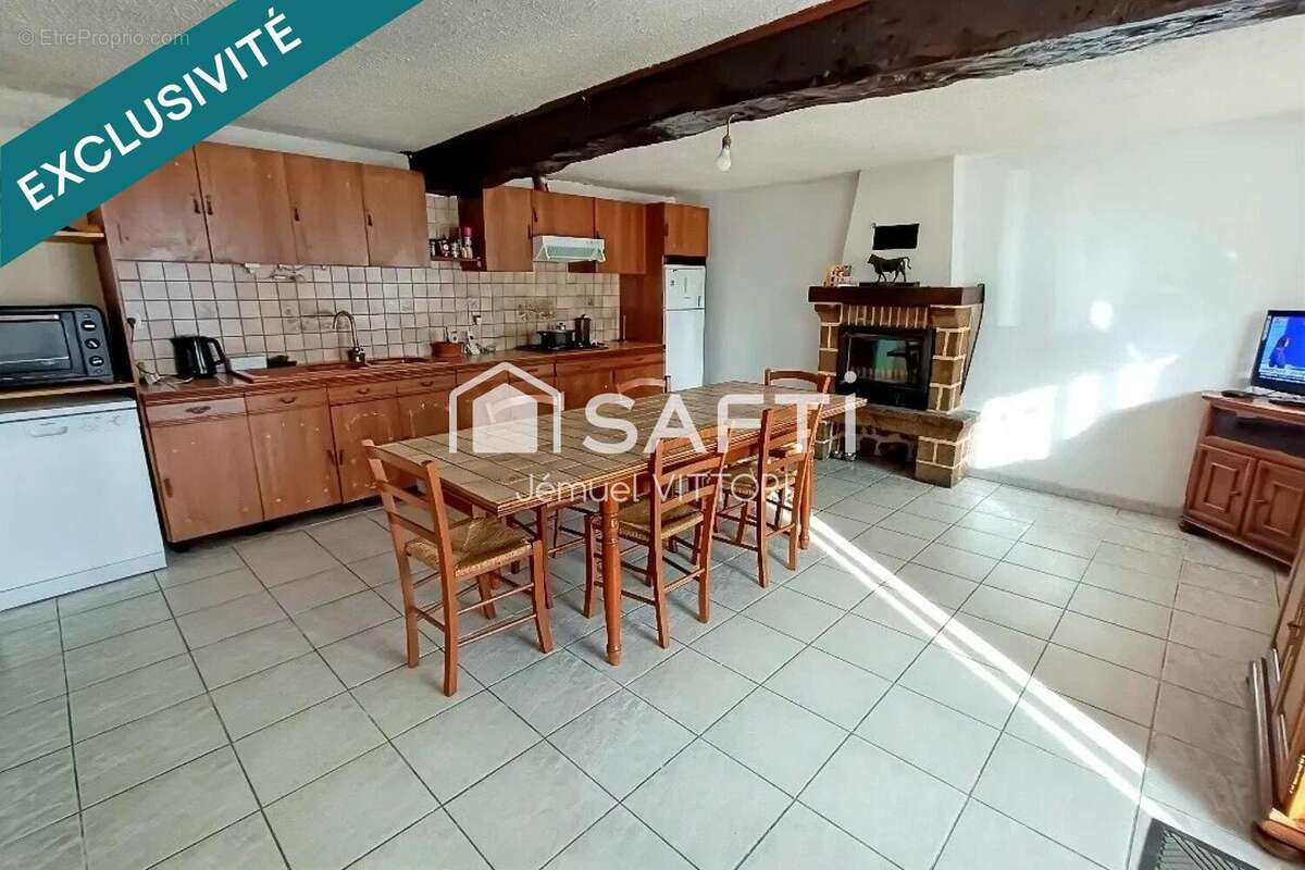 Photo 2 - Maison à ERNEE