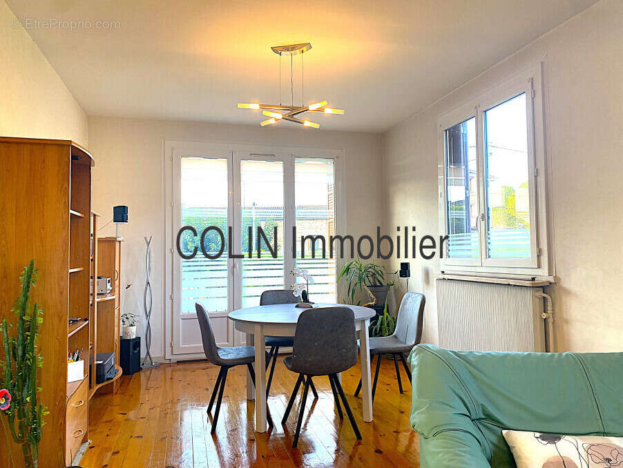 Maison à VILLEFRANCHE-SUR-SAONE