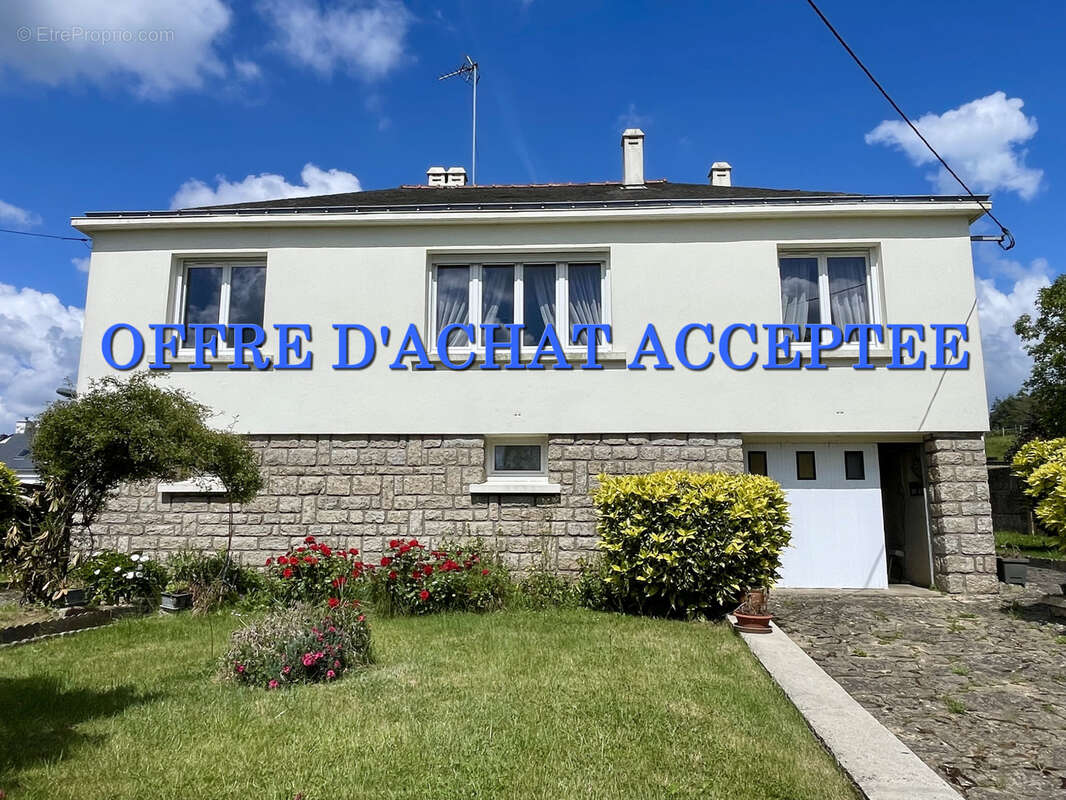 Maison à MEUCON