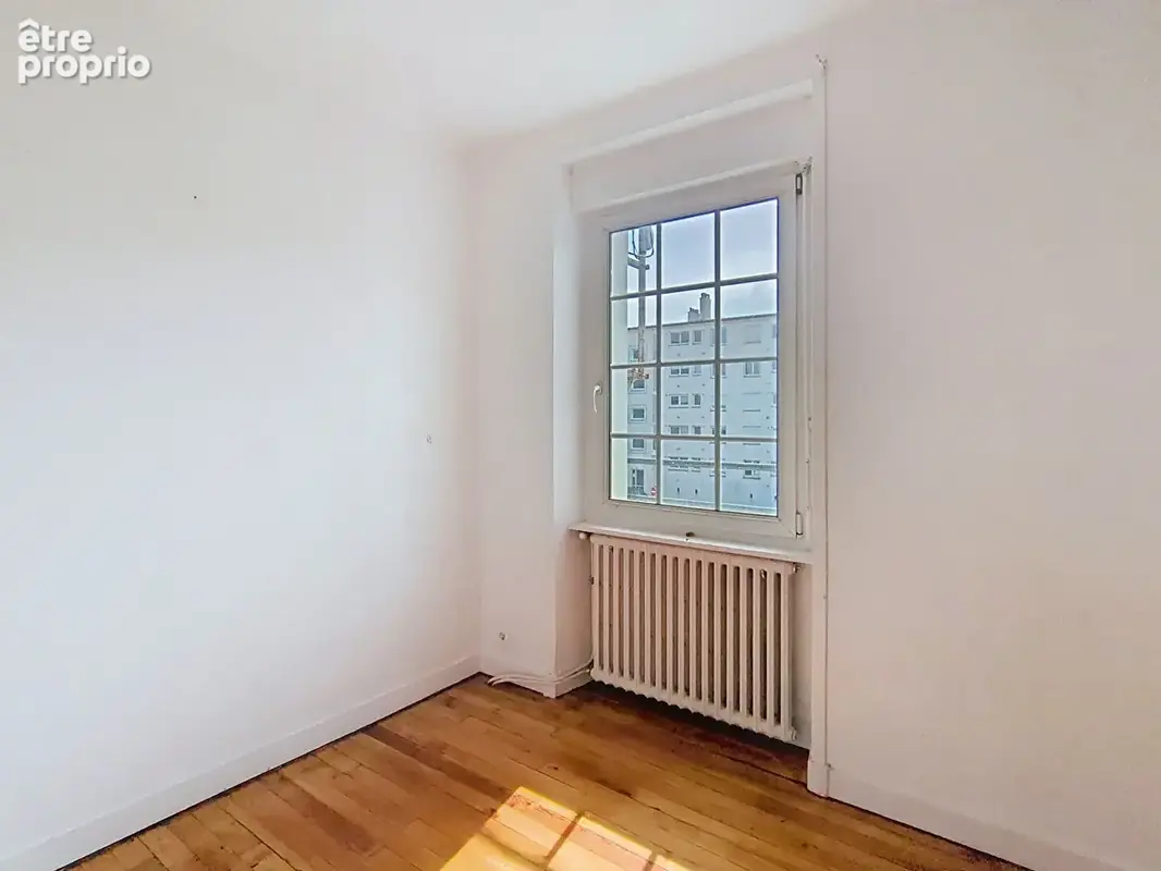 Maison  T7 - Secteur du PONT-NEUF - photo 8