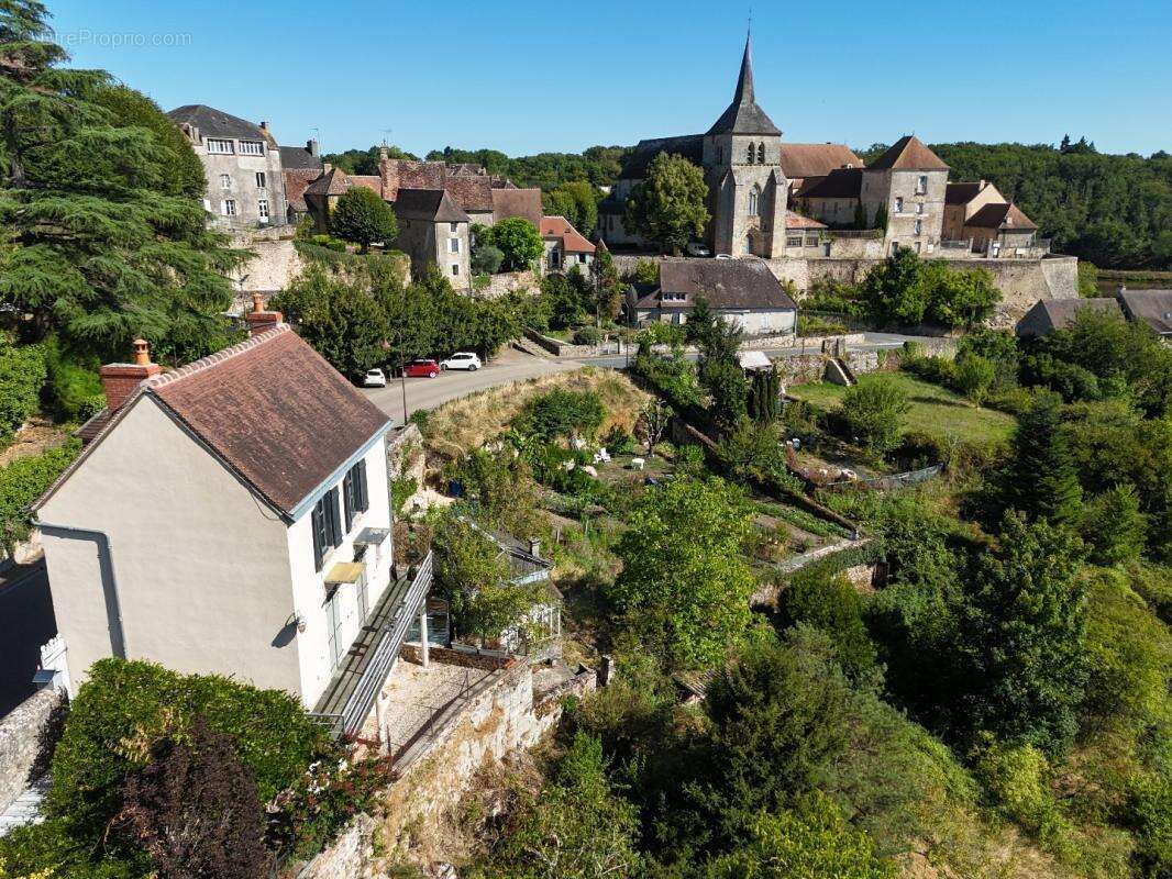 Maison à SAINT-BENOIT-DU-SAULT