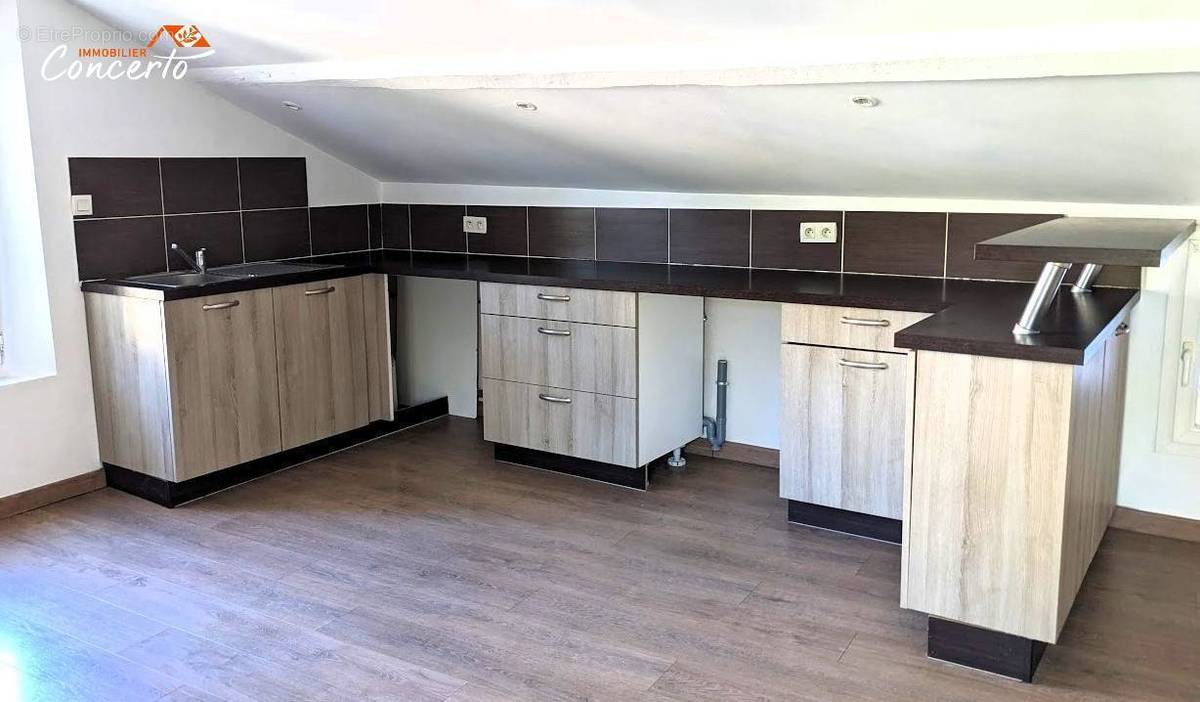 Appartement à BARGEMON