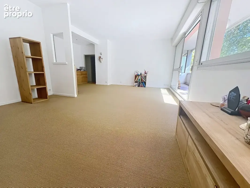 Appartement 4 pièces 90 m² à vendre à Garches (92380) - photo 2