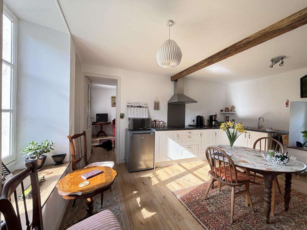 Maison à RUFFEC