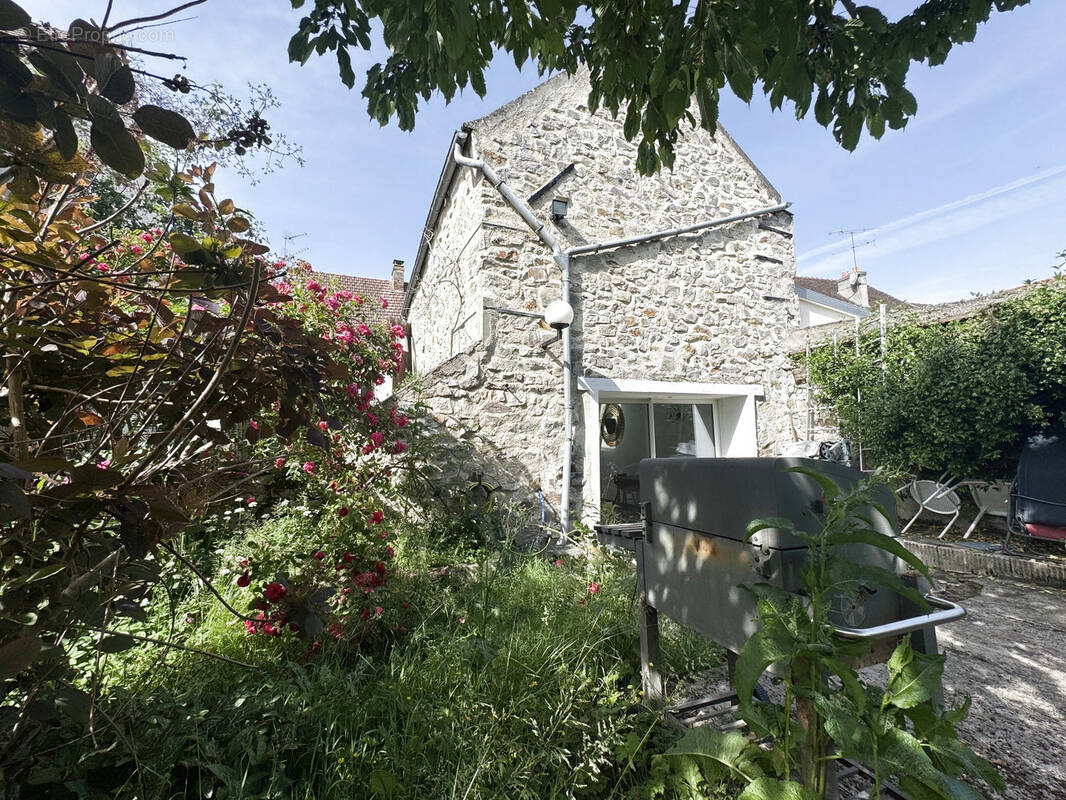 Maison à PLAILLY
