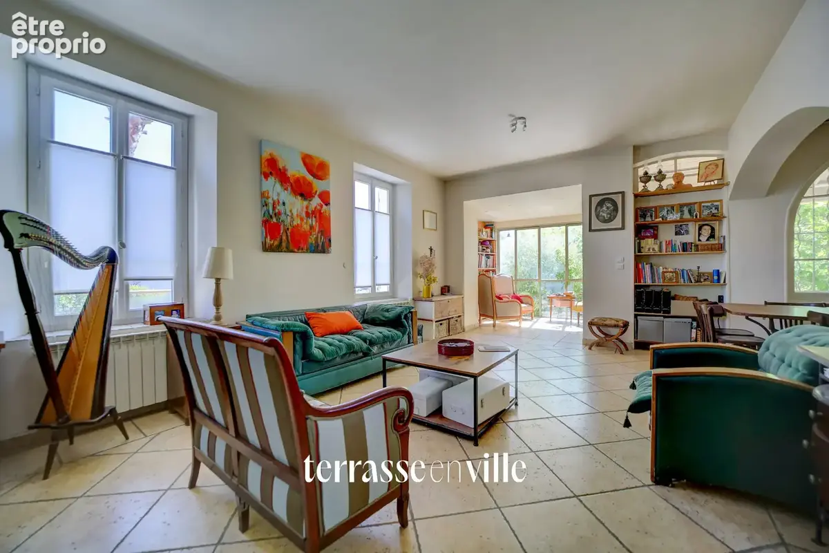 Sanary - port & plage à pied - maison de charme t7 - jardin- cave - aperçu mer - 850 000€ - photo 5